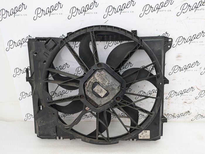 BMW E90 E91 E92 E93 325xi 330xi 328xi 323i N52 Engine Electric Radiator Cooling Fan 7562080