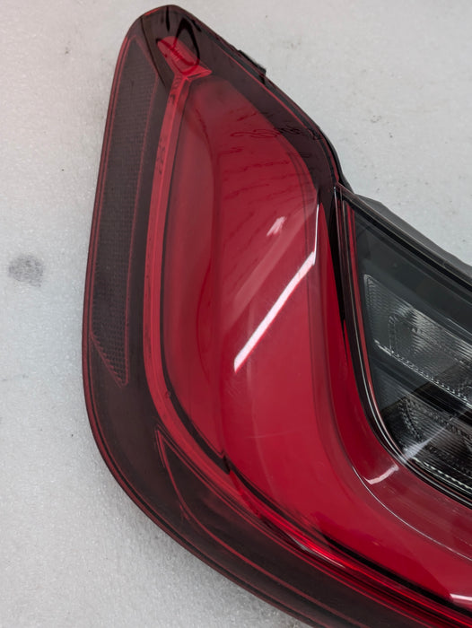 BMW G20 330ix M340ix 330ex G80 M3 Pre-LCI Left/Driver Side Outer LED Tail Light 7495085/63217420451