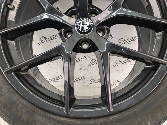 2021 Alfa Romeo Stelvio Wheel Set 8.5 X 20 Et 31 156117310 *Note*