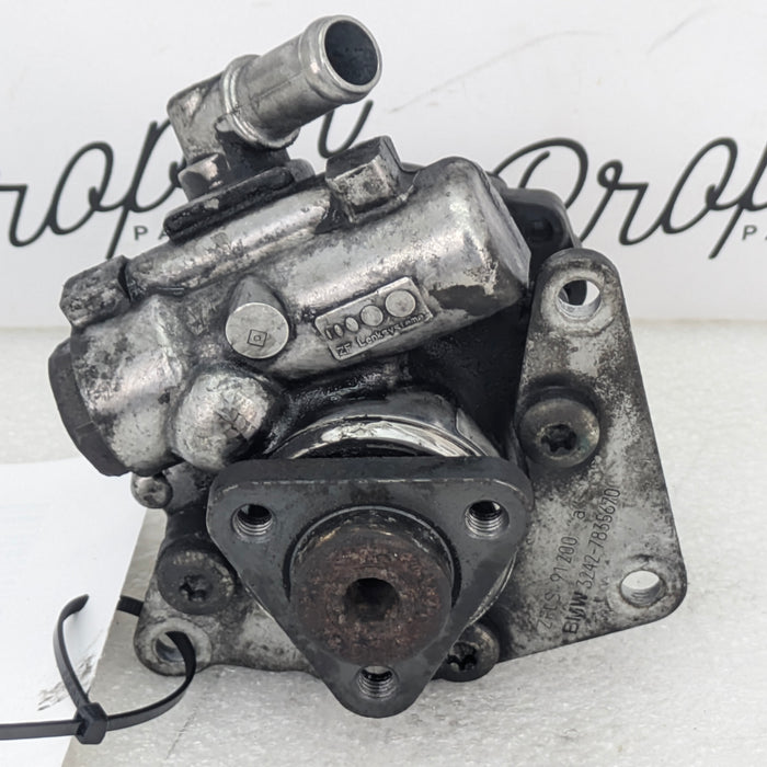 BMW E60 E61 M5/E63 E64 M6 Power Steering Pump 32412282951/7835670