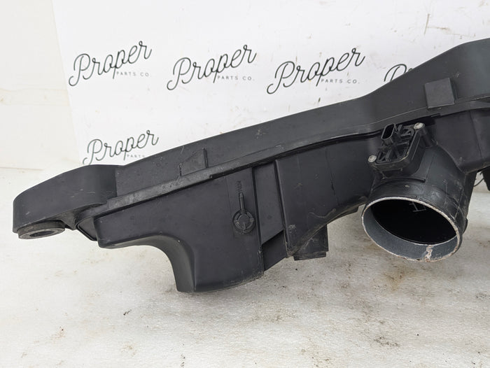 BMW F22 F23 228xi 228i F30 F32 F33 F34 F36 328i 428i N20 Engine Air Intake Filter Box Housing 8623104