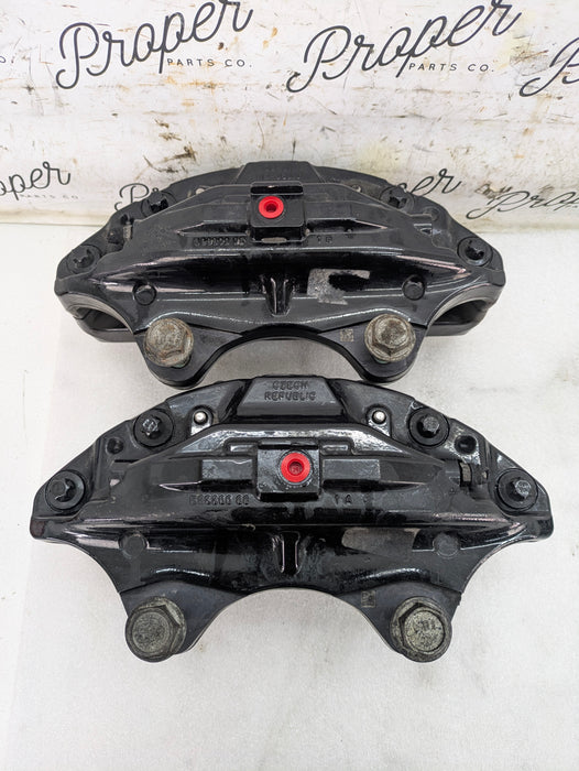 Chevrolet C7 Corvette Stringray Z51 Front & Rear Brembo Calipers Set Black 22847810/22847805/84089131/84089127