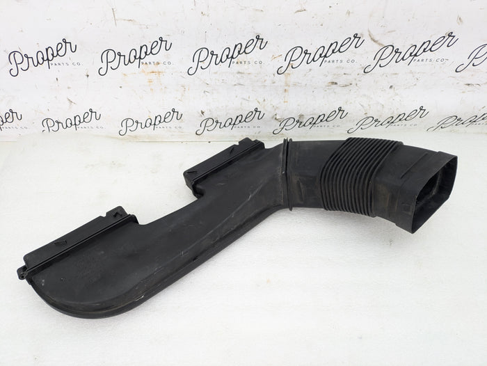 BMW E90 E92 E93 335xi 335i N55 Engine Air Intake Duct Pipe 7599282 *DAMAGED*