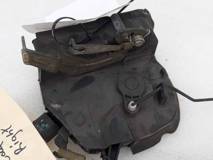 BMW E46 BMW E46 M3 330ci 328ci 325ci 323ci Coupe/Convertible Right Door Lock Actuator
