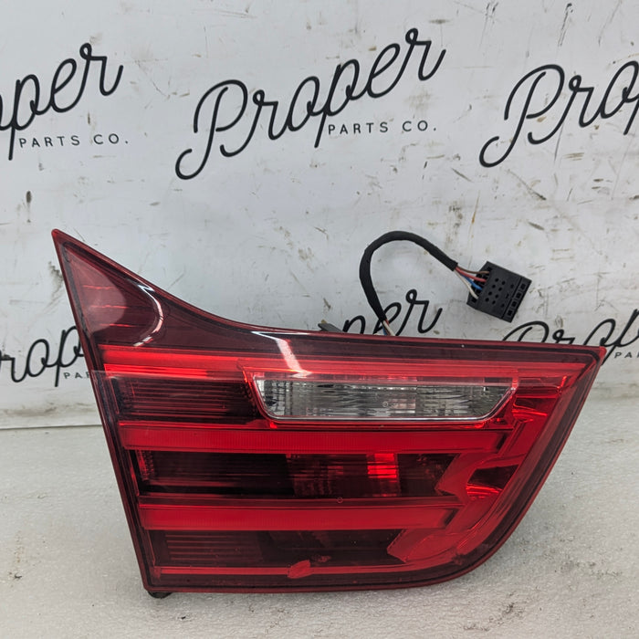 BMW F32 F36 F33 4 Series Pre-LCI Left/Driver Side Inner Trunk Tail Light 7296101