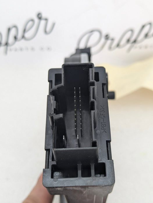 2021 Volvo V60 T6 R-Design Left/Driver Side Rear Door Window Motor/Door Lock Switch Module 32283266