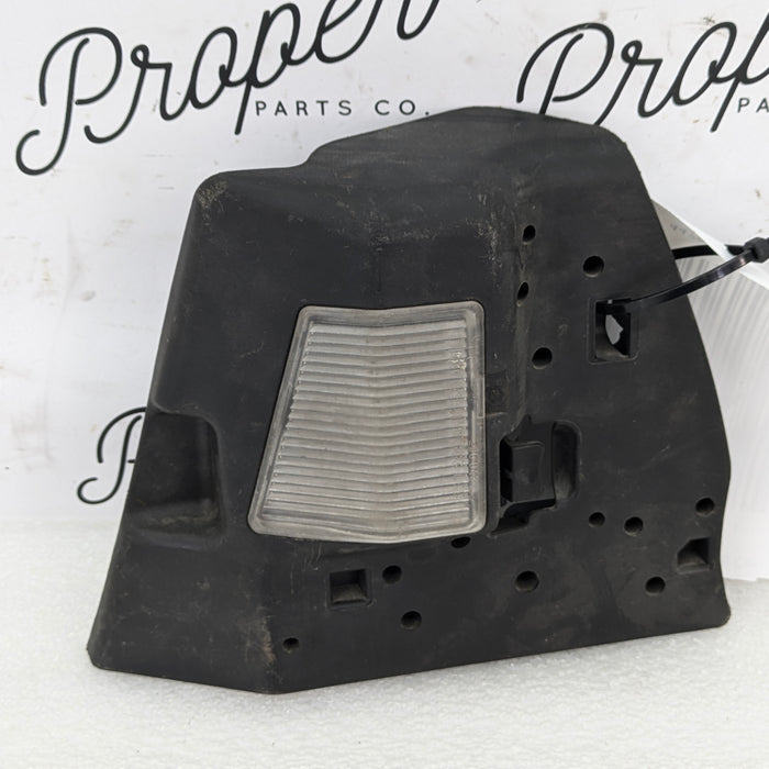 BMW E46 330i 328i 325i 323i 320i Sedan Left Tail Light Bulb Socket Carrier 8364925