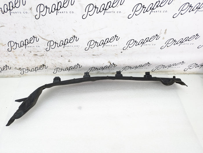 BMW G20 G26 330ix M340ix 330ex G80 M3 Left/Driver Side Fender Seal 7433819