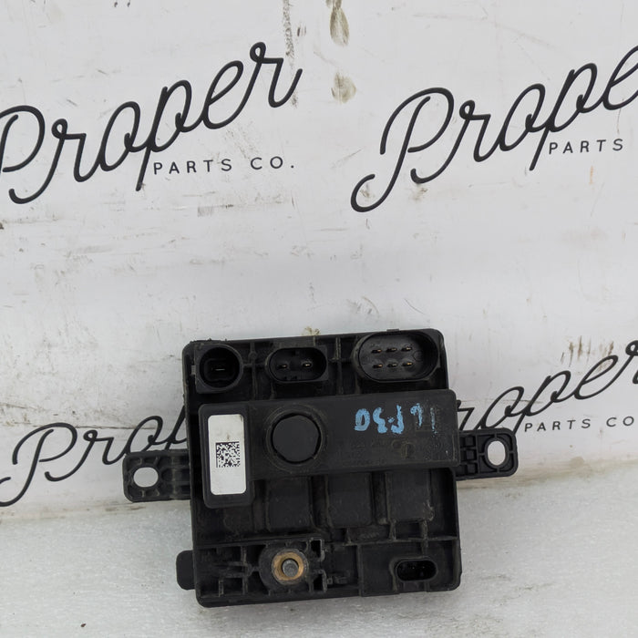 BMW F30 F31 F32 F33 F34 F36 3 & 4 Series Integrated Power Supply Module Fuse 7633242