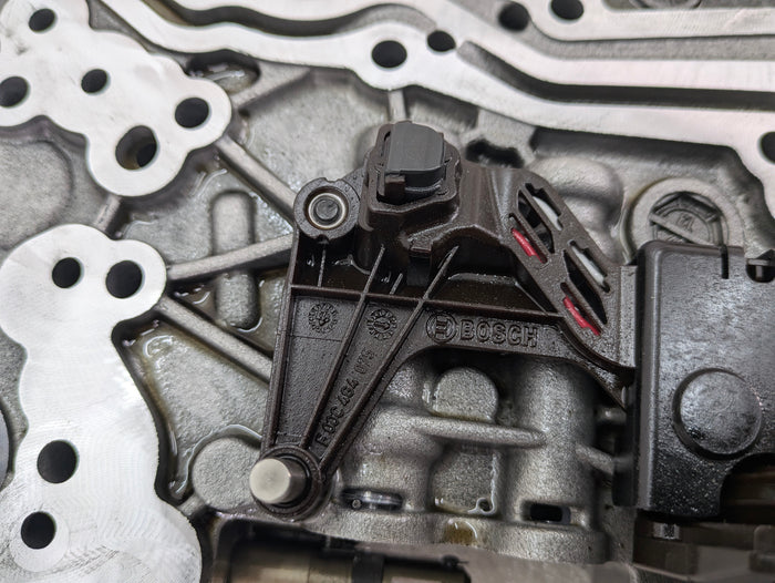 BMW F30 328i Automatic Transmission Valve Body Mechatronics 501327294/1087427173