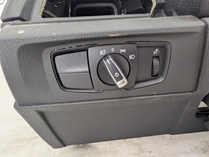 BMW F22 F23 228XI Dashboard W/Light Selector Switch & Passenger Airbag 51459223001/9227101/9393939/2716014