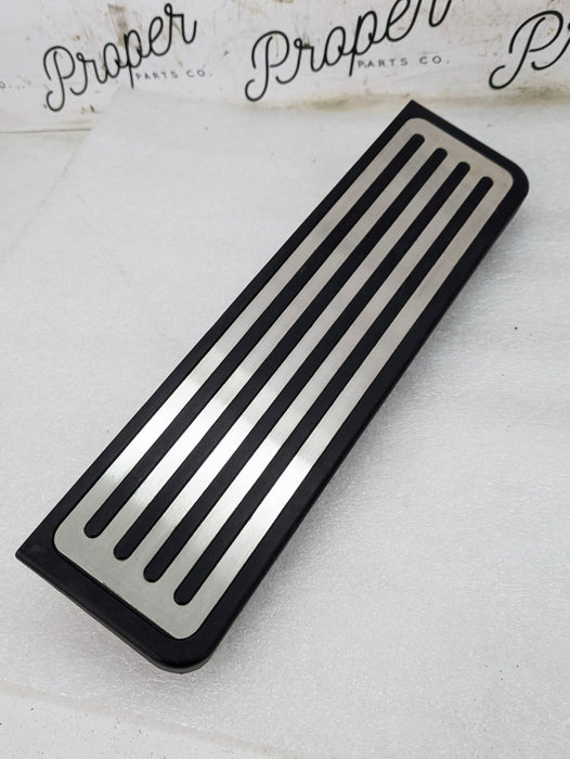 Chevrolet C7 Corvette Stingray Z51 Foot Rest/Dead Pedal 23152860