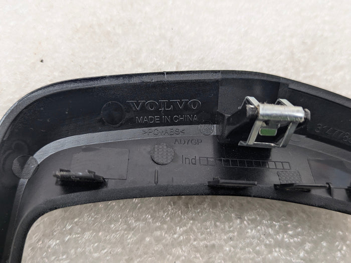 2021 Volvo V60 T6 R-Design Right/Passenger Side Dashboard Vent Trim Cover Black 31477880