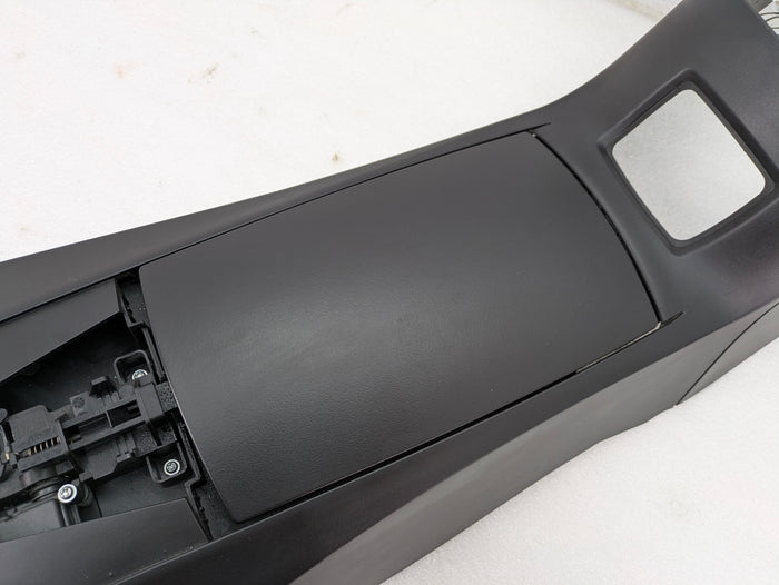 BMW E85 Z4 3.0i 2.5i M Roadster Rear Upper Center Console Storage Compartment Base 7016673/51466978107
