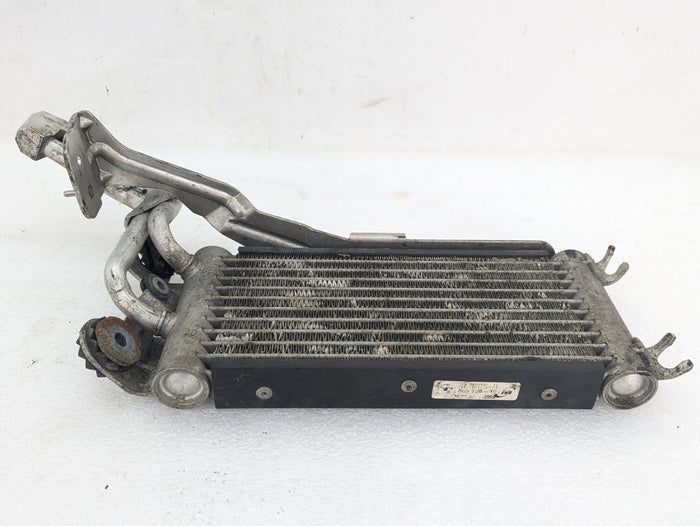 BMW E92 E93 E90 M3 S65 Engine Oil Cooler 7521376