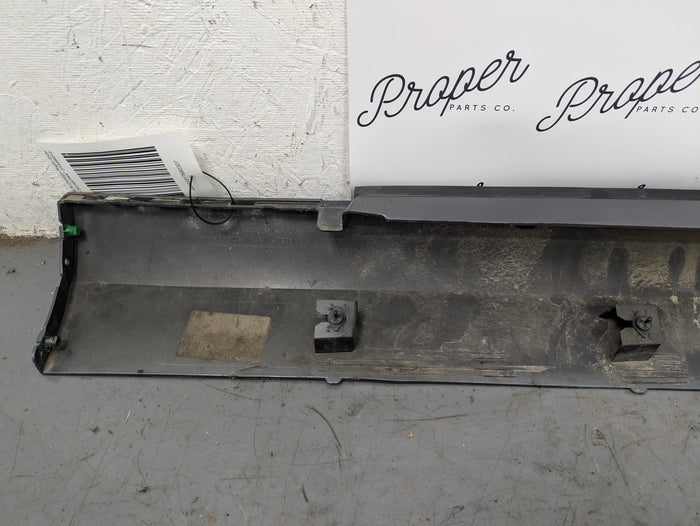 2021 Volvo V60 T6 R-Design Right/Passenger Side Skirt Osmium Gray Metallic (714) 31448912