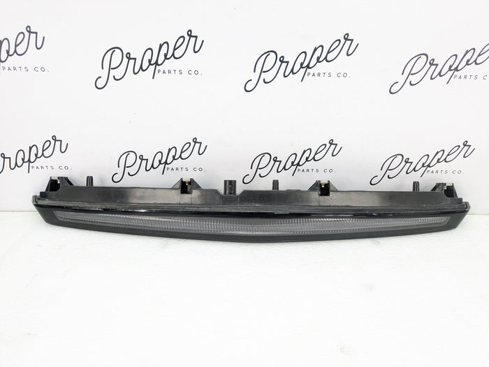 Chevrolet C7 Corvette Stingray 3rd Third High Mount Center Brake Light 23281061