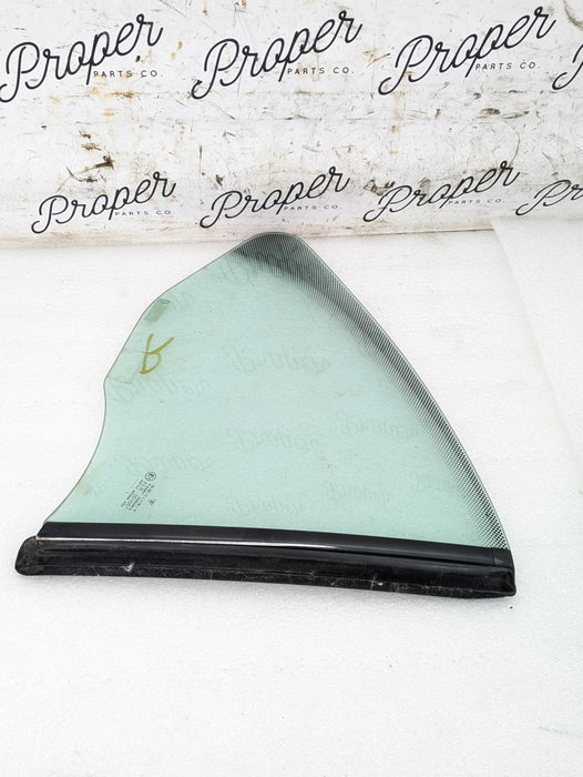 Porsche 996.2 911 Carrera 4 Cabriolet Convertible Right/Passenger Side Rear Quarter Window Glass