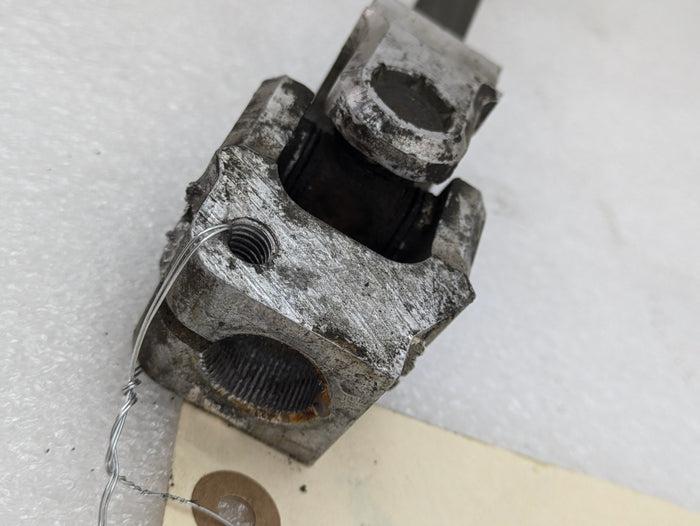 BMW E90 E91 E92 E93 3 Series E82 E88 1 Series RWD Lower Steering Column Joint Assembly Shaft 6769157