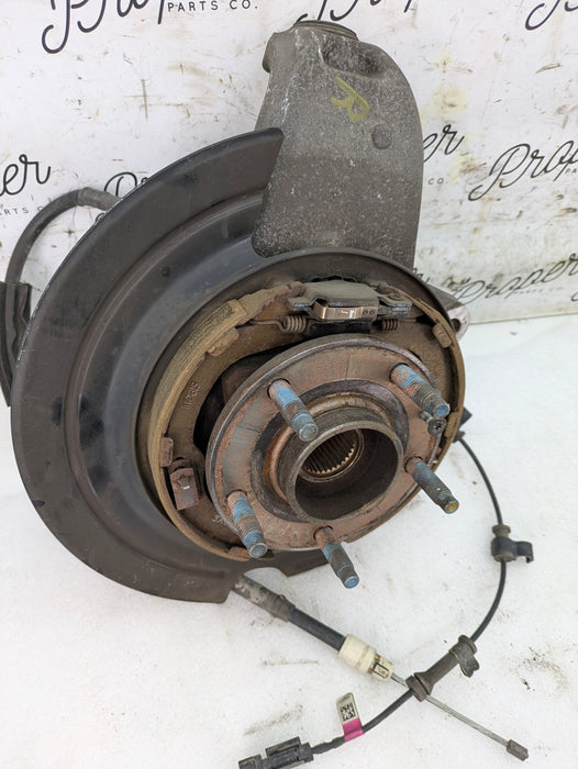 Chevrolet C7 Corvette Stingray Z51 Rear Right/Passenger Side Spindle/Knuckle/Hub W/Parking Brake Line