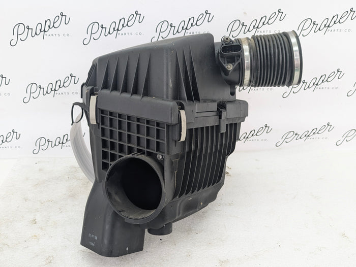 BMW E60 E61 M5/E63 E64 M6 Right/Passenger Side Intake Air Box Filter Housing & MAF 7834501/7834213