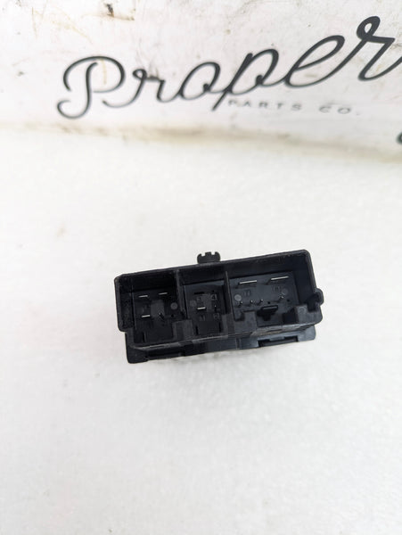 BMW G22 G23 430ix M440ix Left/Right Seatbelt Extender Handler Control Module 61355A06AC2
