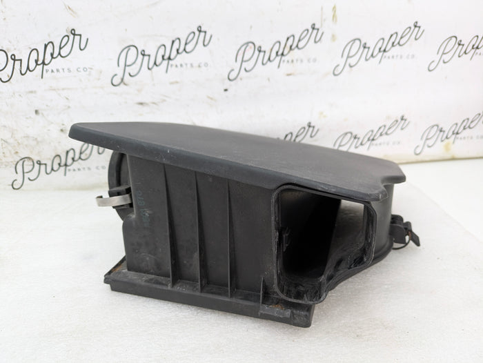 BMW E46 330CI 330I M54B30 3.0 Engine Air Filter Box Housing Top Lid Cap 7501976