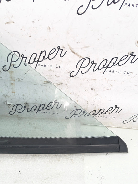 BMW Z3 M Roadster Driver Left Side Door Front Quarter Window Glass 8410161