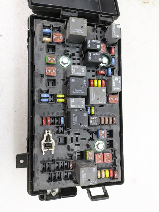 2015 Chevrolet 5th Gen Camaro 2SS Main Engine Bay Compartment Fuse Box Panel Relay Junction 22760635