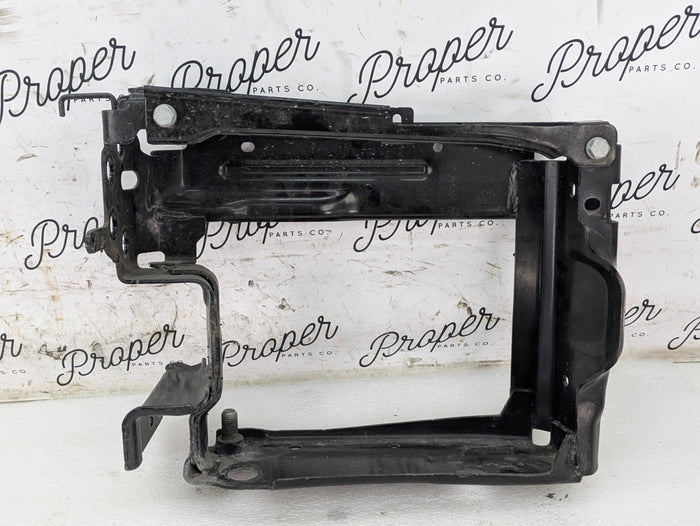 BMW G20 G22 G23 G26 330ix M340ix 330ex Right/Passenger Side Front Bumper Reinforcement Bracket 7422226