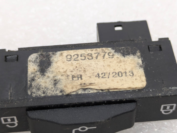 BMW E9X F3X E82 E88 F22 F23 F10 Trunk Lid Lock Unlock Switch 9253779