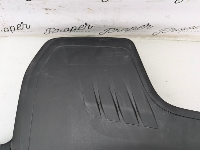 BMW F22 F23 228xi 228i N26 N20 Engine Cover 8610473