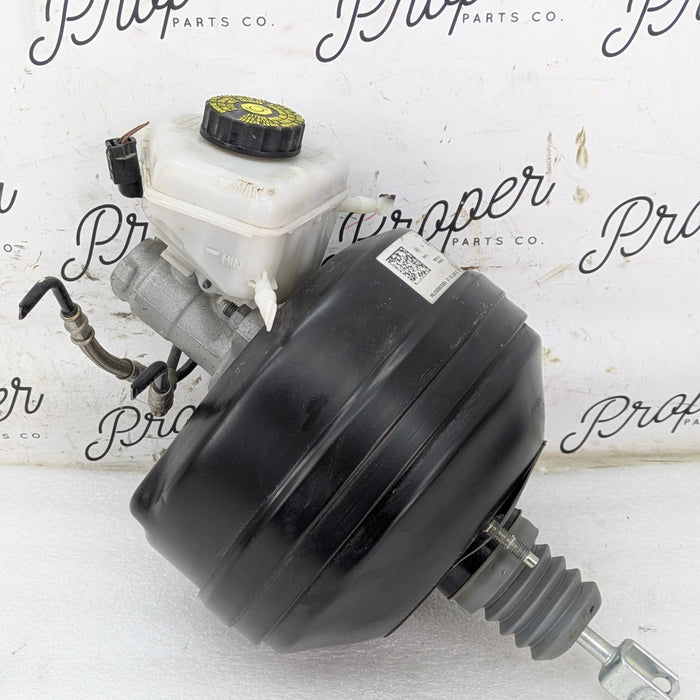 BMW F36 440xi Brake Booster & Master Cylinder Assembly 6872133