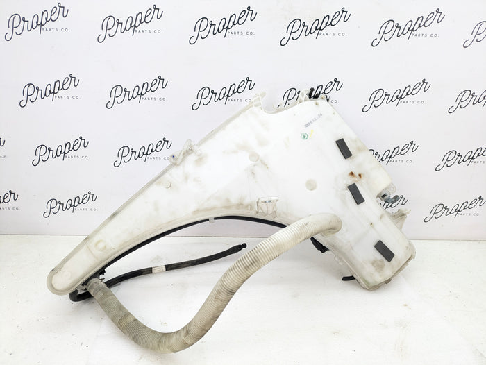 BMW E82 E88 135i 128i Windshield Washer Fluid Reservoir Tank 7229536/7075099/7264145