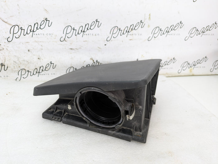 BMW E46 330CI 330I M54B30 3.0 Engine Air Filter Box Housing Top Lid Cap 7501976