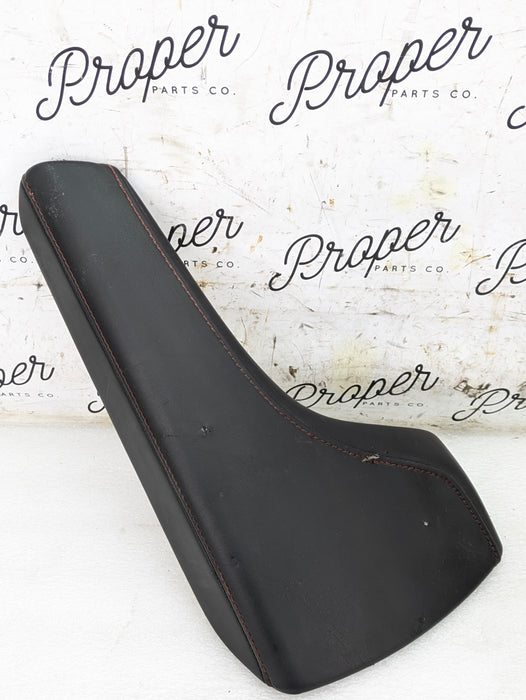2018 Chevrolet 6th Gen Camaro 2SS Center Console Black Leather/Red Stitching Arm Rest 23200602 *DAMAGED*