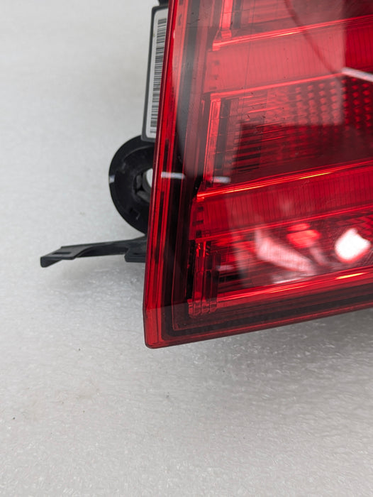 BMW F32 F36 F33 435xi 428xi 440xi 430xi Pre-LCI Right/Passenger Side Outer Tail Light 7296100 *NOTE*