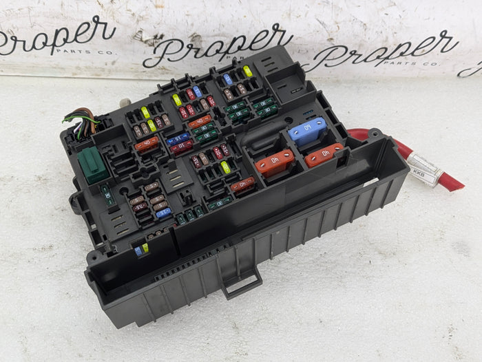 BMW E90 E91 E92 E93 3 Series Front Power Distribution Fuse Box 9119444