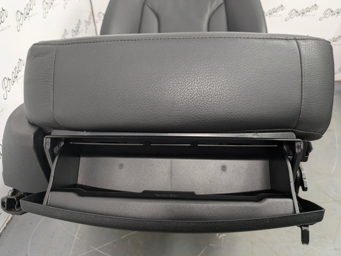 2018 Audi 8U Q3 Front Black Leather Seats Set Left Right Complete