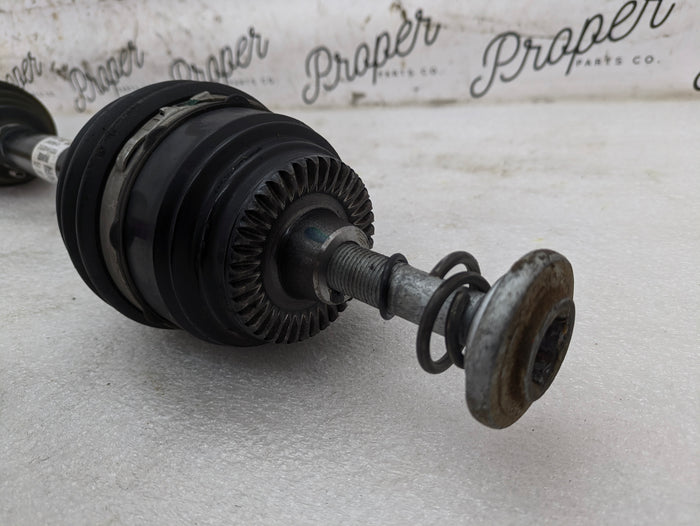 BMW G20 330ix M340ix 330ex Right/Passenger Side Front Axle Half Shaft 8740588