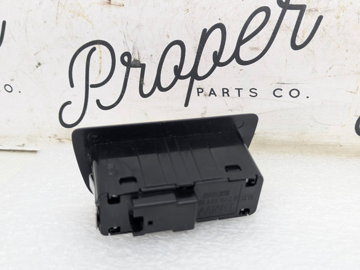BMW G22 G23 G20 G26 430ix 330ix 330ex Trunk Lid Lock Unlock Control Button Switch 9275121