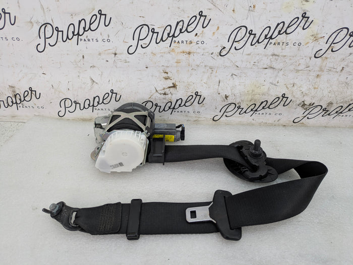 BMW F30 340xi Msport Front Left Driver Side Seatbelt Retractor Assembly 7272475/7130277
