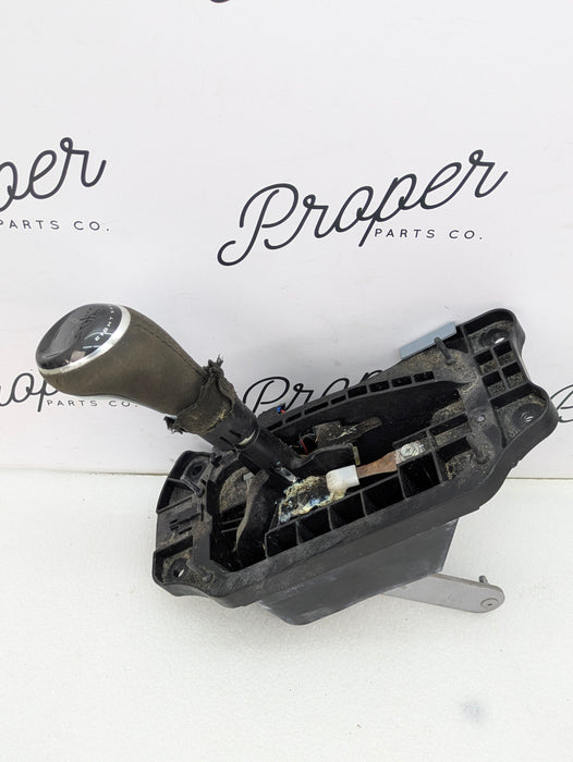 Chevrolet C7 Corvette Stingray 8-Speed Automatic Transmission Gear Shifter Selector 23320197 *DAMAGED*