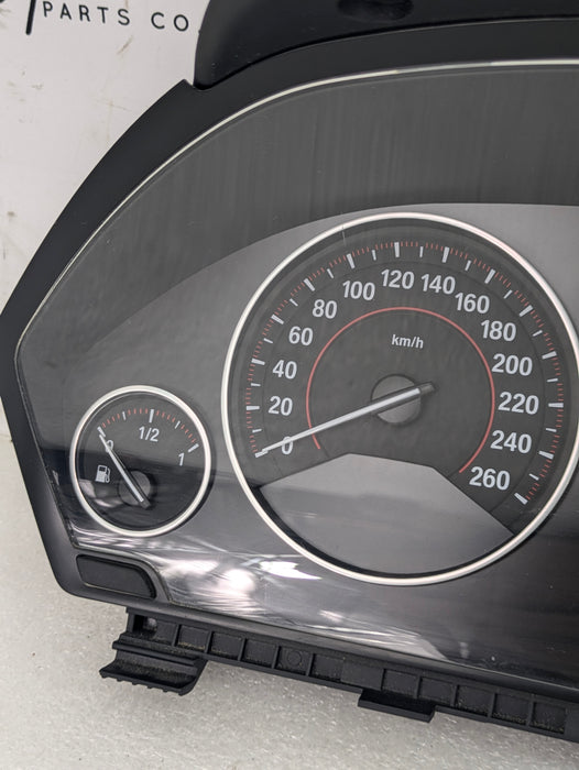 BMW F32 435xi 435i Gauge/Instrument Cluster KM/H 9232895