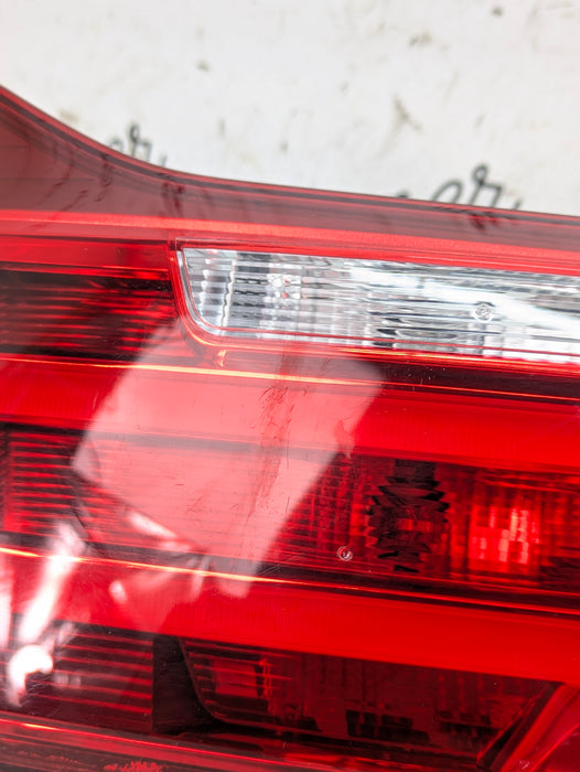 BMW F36 F32 F33 435xi 428i 440i 428i Pre-LCI Left/Driver Side Inner Tail Light 7296101