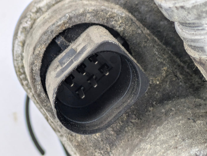 BMW E46 330ci 330i 330xi M54B30 3.0 Engine Throttle Body  7502445