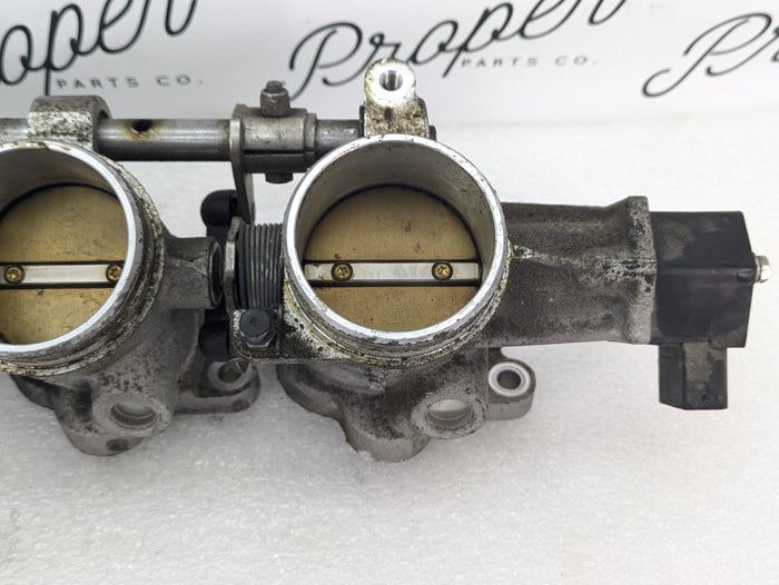 BMW E60 E61 M5 E63 E64 M6 S85 Throttle Body Assembly & Hall Sensor Cylinder 1-5 13547841814