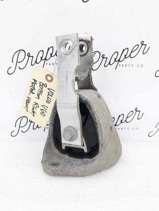 2021 Volvo V60 T6 R-Design Engine Lower Right Torque Strut Motor Mount 32139982