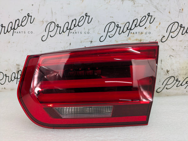 BMW F30 F31 F80 M3 340i 330i 328i 328d 320i LCI Right/Passenger Side Rear Inner Trunk LED Tail Light 7369122