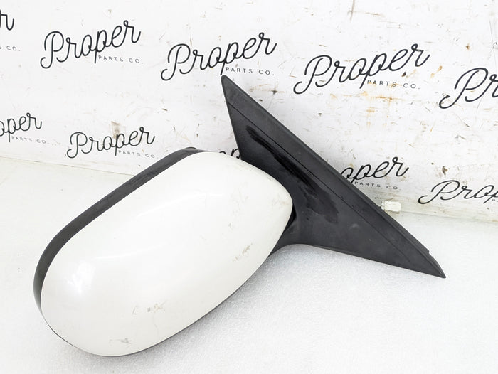 SUBARU WRX STI (GR) SIDE MIRROR RIGHT Satin White Pearl (37J)